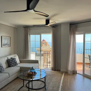 https://apt-marina-azul.es-andalucia.com